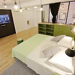 센트럴 아파트먼트 인터그레이티드 4*