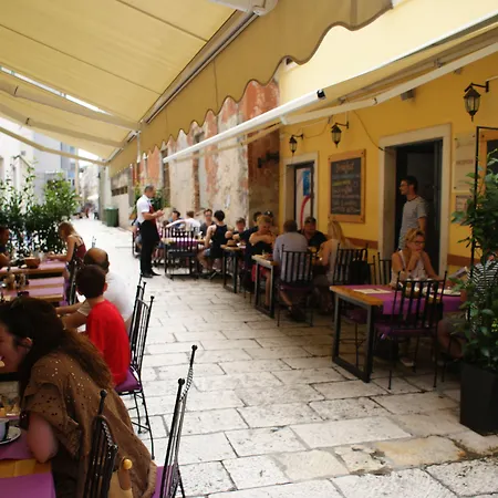 Integrated Lägenhetshotell Zadar