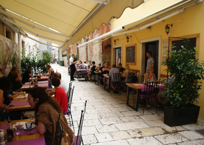 Integrated Lägenhetshotell Zadar