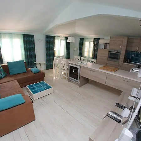 Apartahotel Integrated 4*